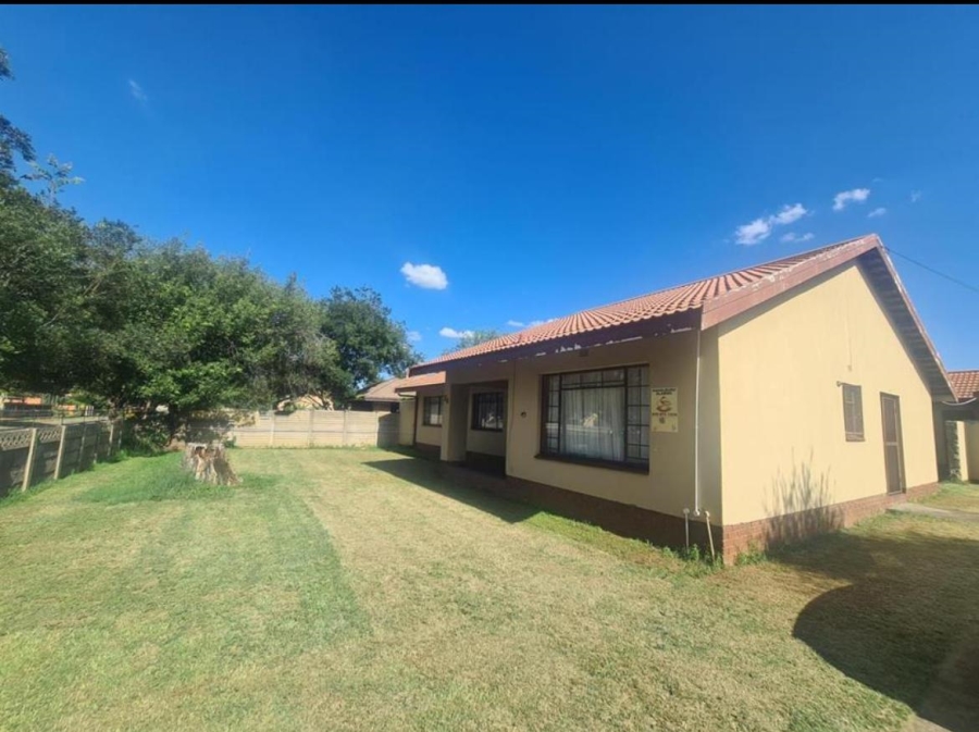 3 Bedroom Property for Sale in Vaalpark Free State